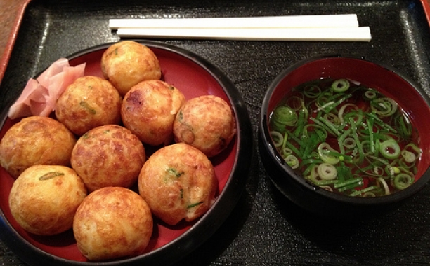 Takoyaki dish