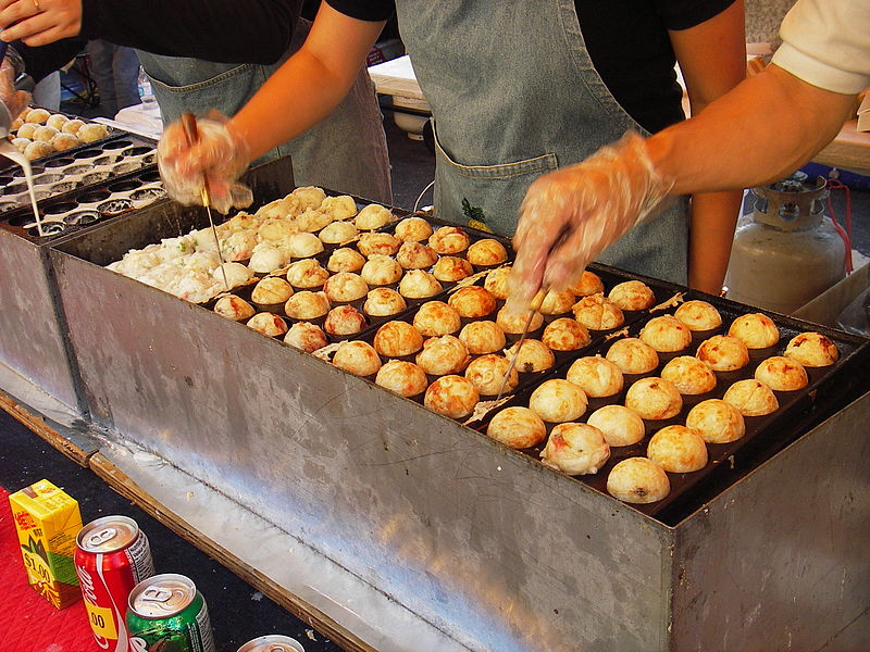 Takoyaki at the night Market. (SqueakyMarmot/Flickr/Wiki)