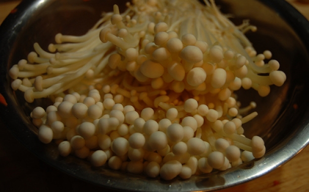 Enoki Mushrooms healthy