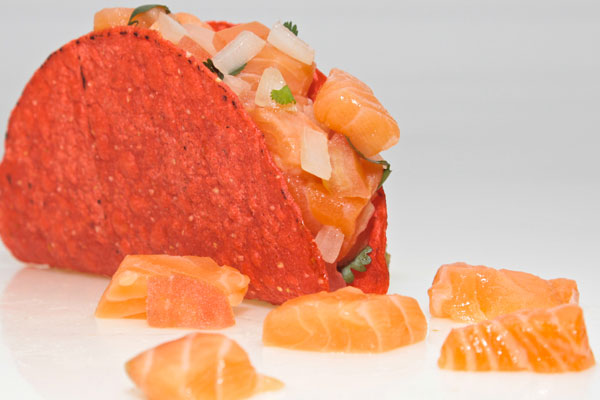 salmon ceviche taco: salmon sashimi, pico de gallo & ponzu w/ yuzu dressing