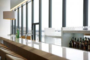 JAL-Sakura-Lounge-Bar.jpg