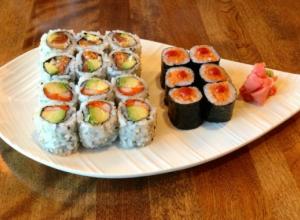 sushi rolls in USA
